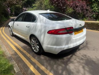 JAGUAR XF 2.2d Premium Luxury Auto Euro 5 (s/s) 4dr