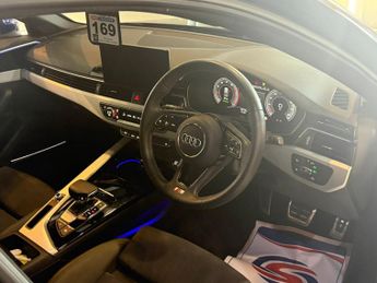 AUDI A4 2.0 TFSI 40 S line(cat-s)