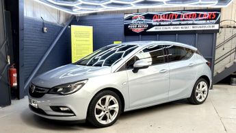 Vauxhall Astra 1.4 i Turbo SRi Nav