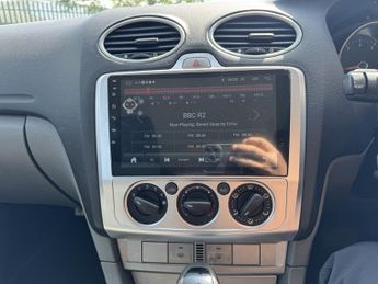 FORD FOCUS 1.6 Zetec 5dr Auto