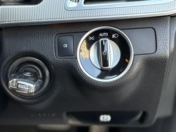 MERCEDES-BENZ E CLASS 2.1 E220 CDI AMG Sport
