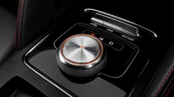 MG MG ZS 72.6kWh Trophy Long Range