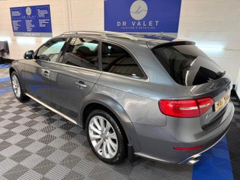 AUDI A4 ALLROAD 3.0 TDI V6