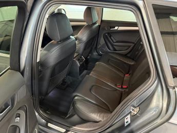 AUDI A4 ALLROAD 3.0 TDI V6