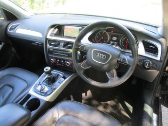 AUDI A4 2.0 TDI ultra SE Technik - Full heated leather - 20 Road Tax - S