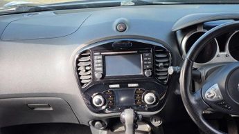 NISSAN JUKE 1.6 N-Connecta XTRON Euro 6 5dr