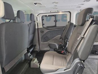 FORD TOURNEO CUSTOM Custom Titanium Automatic WAV Wheelchair Access Vehicle 5 Seats