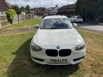 BMW 1 SERIES 1.6 116i SE 5-door