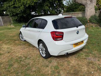 BMW 1 SERIES 1.6 116i SE 5-door