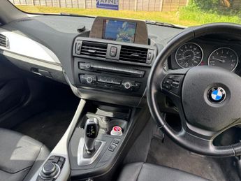 BMW 1 SERIES 1.6 116i SE 5-door