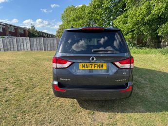 SSANGYONG TURISMO 2.2 D EX