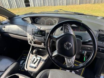 SSANGYONG TURISMO 2.2 D EX