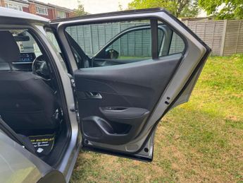 PEUGEOT 2008 1.2 PureTech Active