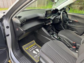 PEUGEOT 2008 1.2 PureTech Active