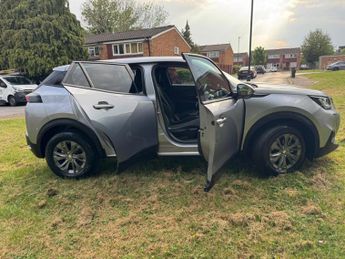 PEUGEOT 2008 1.2 PureTech Active