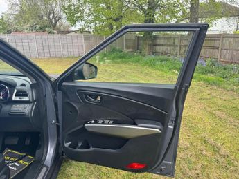 SSANGYONG TIVOLI 1.6 e-XDi ELX