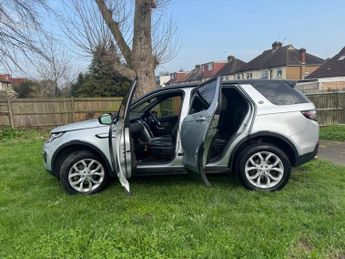 LAND ROVER DISCOVERY SPORT 2.0 TD4 HSE