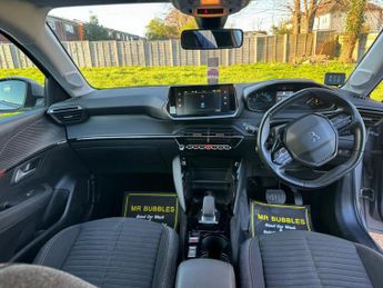 PEUGEOT E-208 50kWh Active