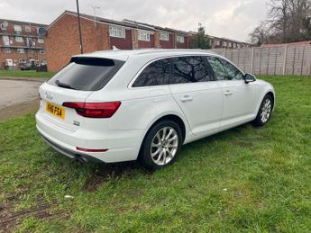 AUDI A4 AVANT 2.0 TFSI S line