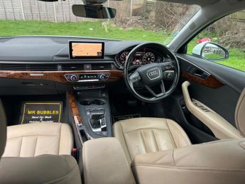 AUDI A4 AVANT 2.0 TFSI S line
