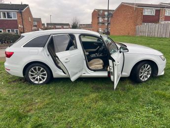 AUDI A4 AVANT 2.0 TFSI S line