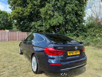 BMW 3 SERIES GRAN TURISMO 2.0 320i Luxury
