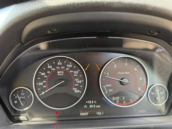 BMW 3 SERIES GRAN TURISMO 2.0 320i Luxury