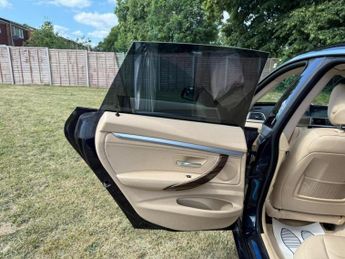 BMW 3 SERIES GRAN TURISMO 2.0 320i Luxury