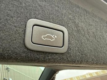 VOLVO XC60 2.0 SE Lux D4