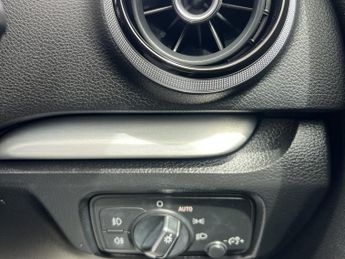 AUDI A3 2.0 TDI S line