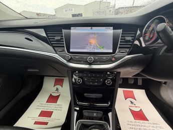 VAUXHALL ASTRA 1.4 i Turbo Elite Nav