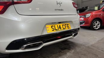 CITROEN DS5 2.0 h e-HDi Airdream DSport Diesel Automatic Hybrid 5dr LOWMILES