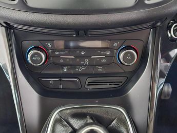 FORD KUGA 1.5T EcoBoost Titanium 2WD Euro 6 (s/s) 5dr