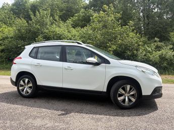 Peugeot 2008 1.2 VTi Active
