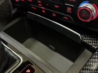 AUDI RS6 AVANT 4.0 TFSI V8 Performance