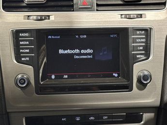 VOLKSWAGEN GOLF 2.0 TDI BlueMotion Tech SE