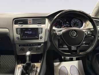 VOLKSWAGEN GOLF 2.0 TDI BlueMotion Tech SE