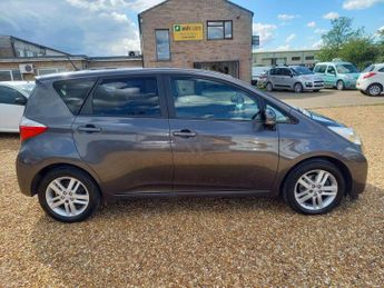 TOYOTA VERSO S 1.33 Dual VVT-i T Spirit Euro 5 5dr