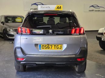 PEUGEOT 5008 1.6 BlueHDi Allure