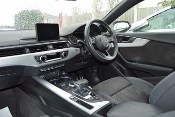 AUDI A5 2.0 TFSI 35 S line