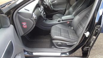 MERCEDES-BENZ A CLASS 1.6 A180 Sport Edition