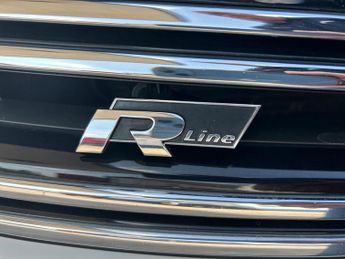 VOLKSWAGEN TIGUAN 2.0 TDI BlueMotion Tech R-Line