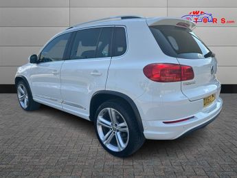 VOLKSWAGEN TIGUAN 2.0 TDI BlueMotion Tech R-Line
