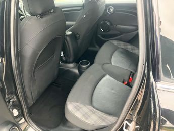 MINI HATCH 1.5 5-Door Hatch Cooper Automatic