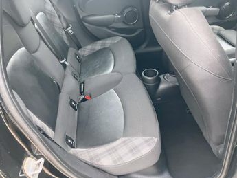 MINI HATCH 1.5 5-Door Hatch Cooper Automatic