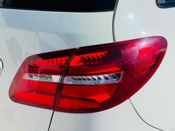 MERCEDES-BENZ B CLASS 2.1 B200d AMG Line (Premium Plus) 7G-DCT Euro 6 (s/s) 5dr