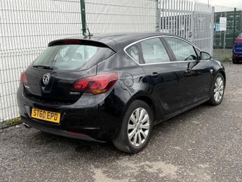 VAUXHALL ASTRA 2.0 CDTi Elite