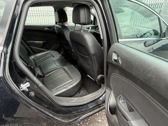 VAUXHALL ASTRA 2.0 CDTi Elite