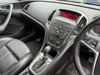 VAUXHALL ASTRA 2.0 CDTi Elite