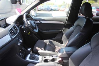 AUDI Q3 2.0 TDI S line Plus